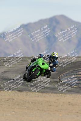 media/Nov-16-2025-Race Pace (Sun) [[8c5fa54630]]/Verified Riders/8-Turn 12 (120pm)/